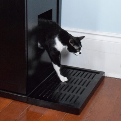 Gamma litter box enclosure hot sale