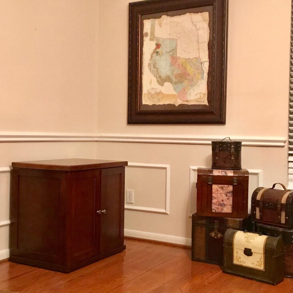 Image #1 from Andrea Robbins